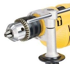 Furadeira de Impacto – Marca Dewalt <br> Mandril 1/2 Polegada – Potência 710W